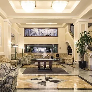 4* מלון Doria Grand